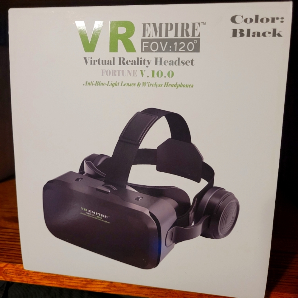 Virtual Reality (VR) Headsets - Picture 2 of 7